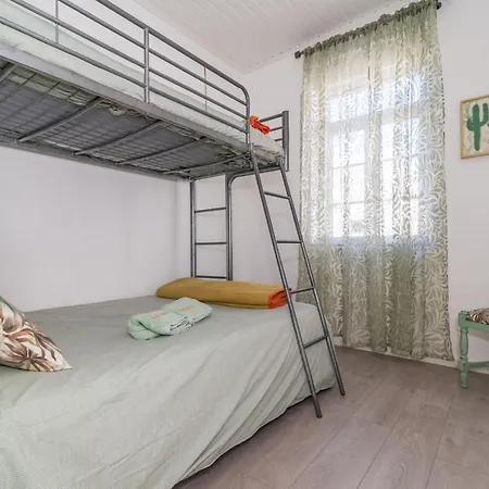 House Ferienhaus *